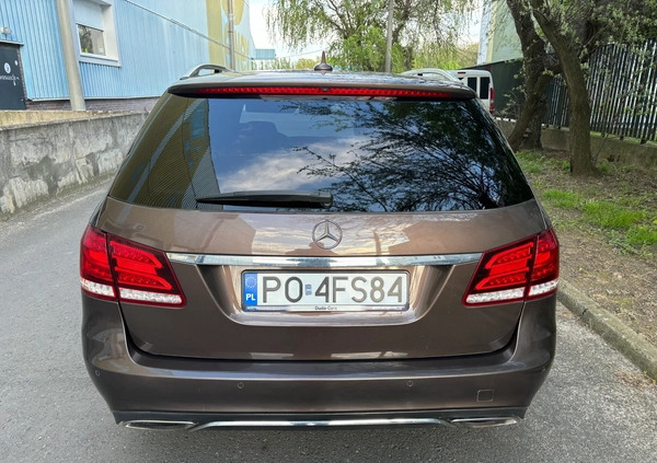 Mercedes-Benz Klasa E cena 65000 przebieg: 209178, rok produkcji 2014 z Poznań małe 407